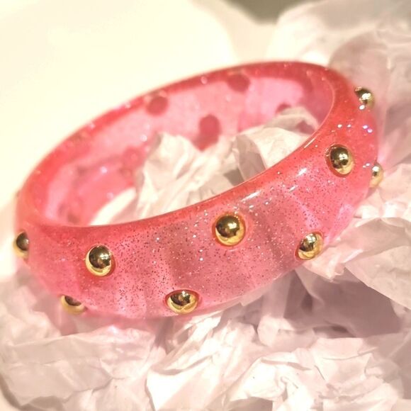 New FREE PEOPLE Pink Studded Resin Bangle Bracelet In Pink - Picture 5 of 8